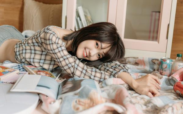 《许星晨秦凝心》免费阅读 纨绔败家子：女帝命我掏空敌国小说免费试读