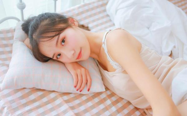 《顾言深林楚楚陆昭衍》未婚夫为佣人女儿出气划我100刀，怪物的我重生嫁同类小说全部章节目录