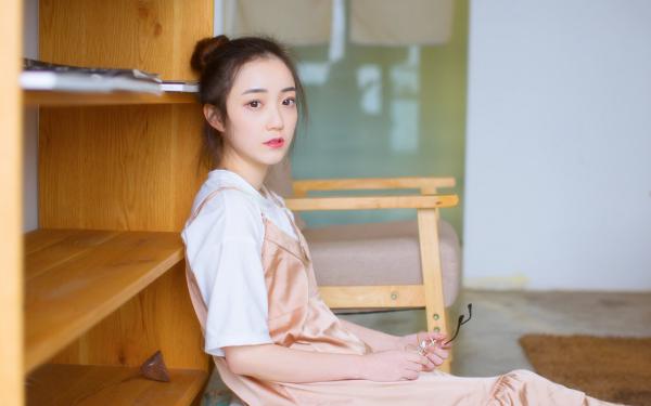《唐梨江昱谨》唐梨江昱谨章节在线试读  第七章