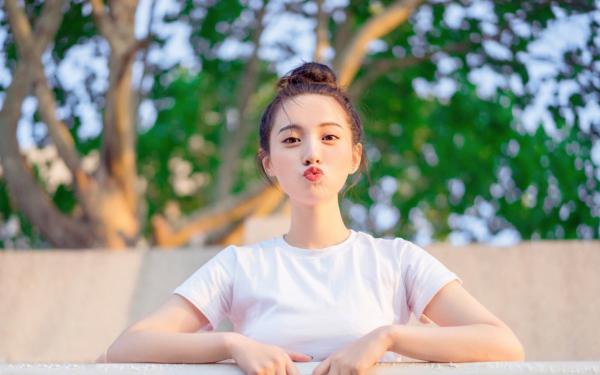 《李承轩梁小婉》穿成皇后我只想摆烂全本在线阅读