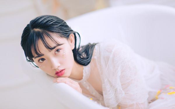 《为救中毒白月光，妻子逼死去的我出来献出凤血》林疏影池栾章节列表在线试读