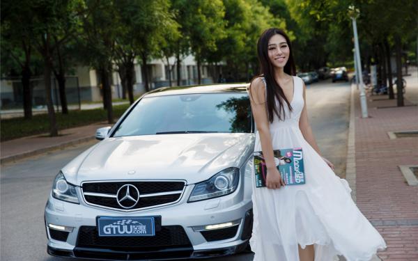 《穿书后，炮灰她修仙了》免费阅读 凤明月凤煜哲在线阅读