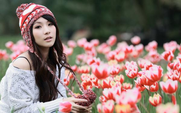 《小白花后妈踢飞渣男恶子，惊艳荒年》大结局精彩阅读 《小白花后妈踢飞渣男恶子，惊艳荒年》最新章节目录