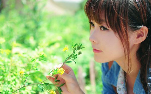 《陈素锦傅深宸尹青青》我被货车压住，老公却先救秘书章节目录在线阅读 第6章 6
